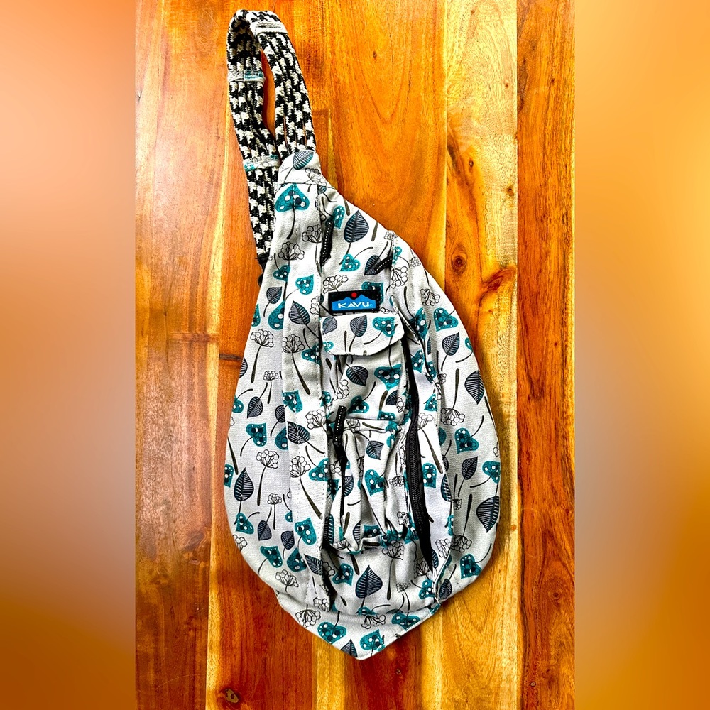 Kavu like new Rope Bag in cotton weave
